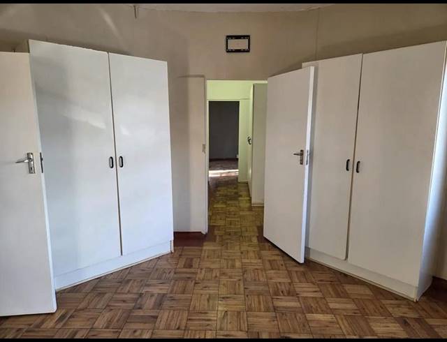 2 BEDROOM PROPERTY TO RENT IN PARK HILL